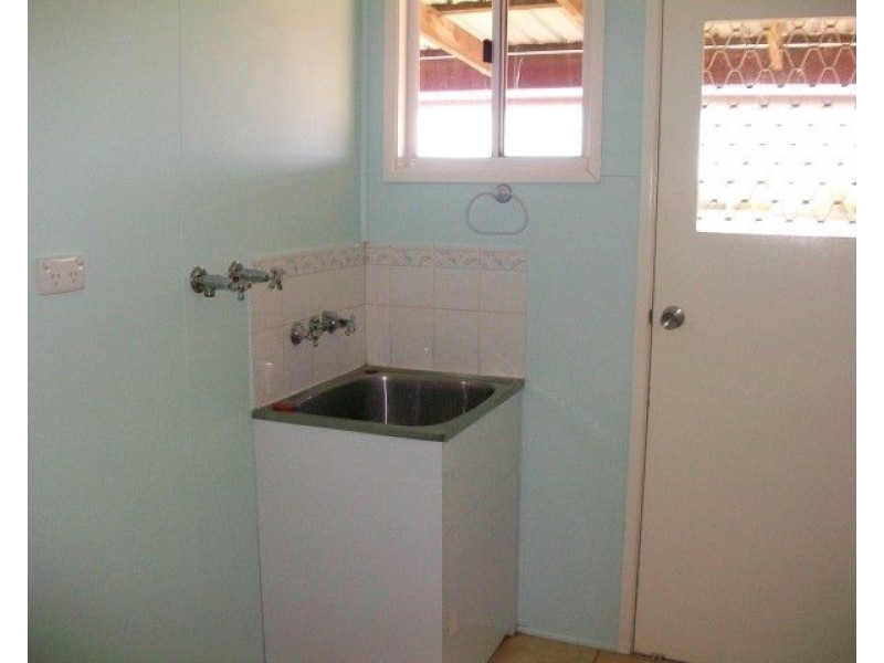 166 Duke Street, Roma QLD 4455