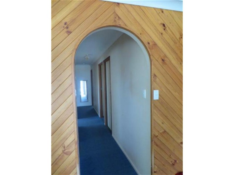 36 Hoffman Street, Roma QLD 4455