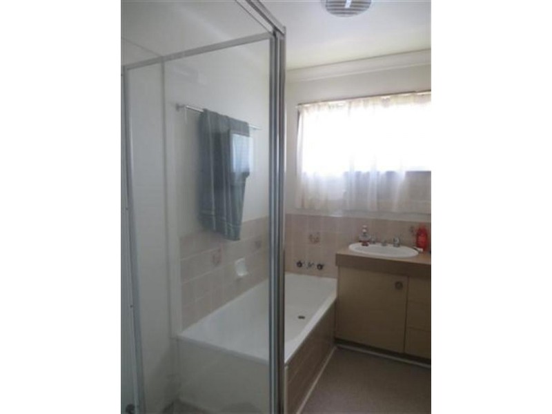 36 Hoffman Street, Roma QLD 4455