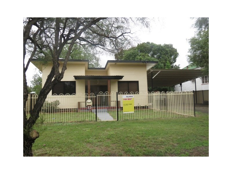 23 Charles Street, Roma QLD 4455