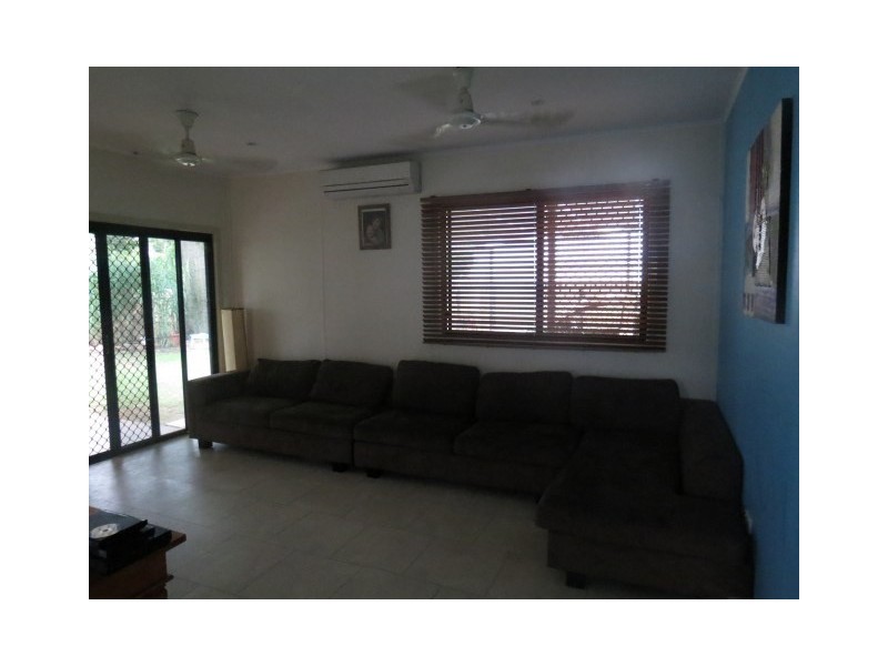 23 Charles Street, Roma QLD 4455