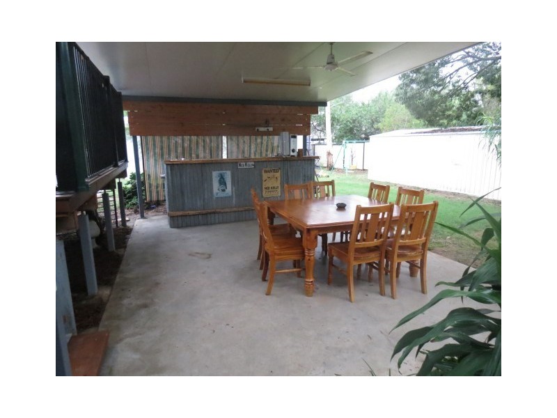 23 Charles Street, Roma QLD 4455