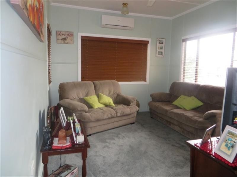 12 McEwan Street, Roma QLD 4455