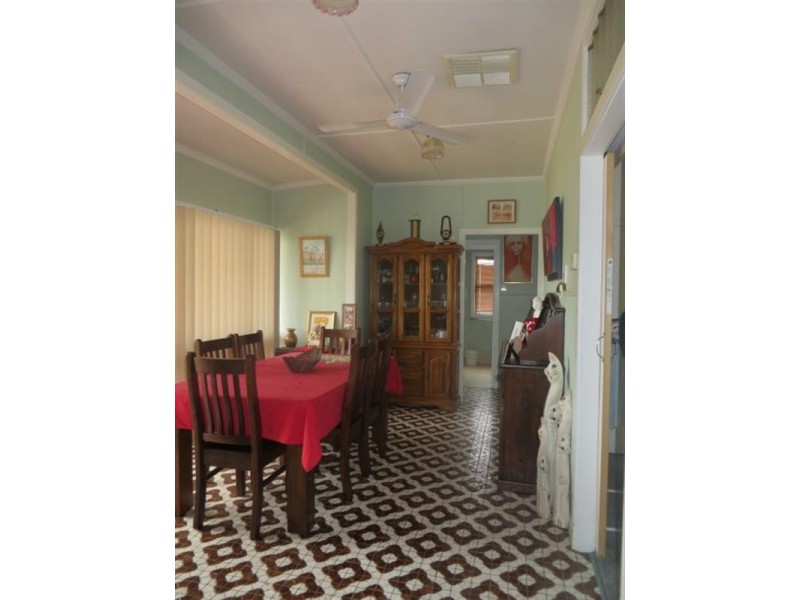 12 McEwan Street, Roma QLD 4455