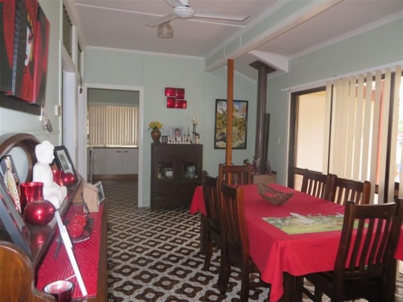12 McEwan Street, Roma QLD 4455