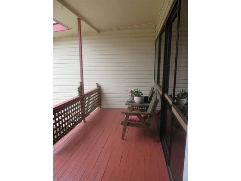 12 McEwan Street, Roma QLD 4455