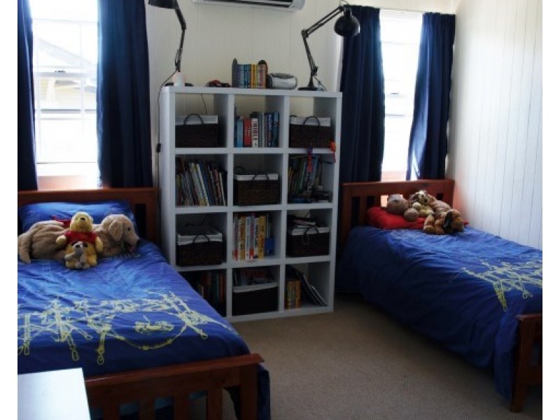 92 Miscamble Street, Roma QLD 4455