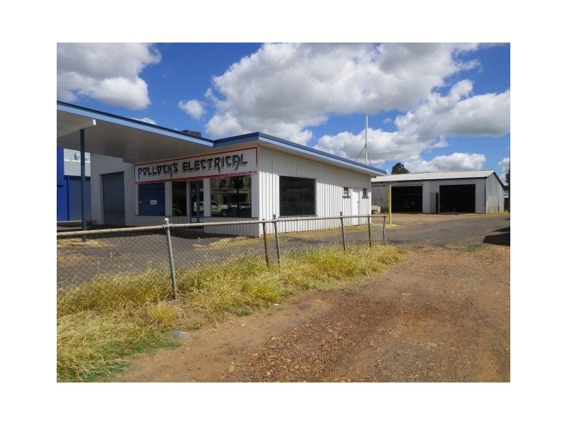 33 Hawthorne Street, Roma QLD 4455