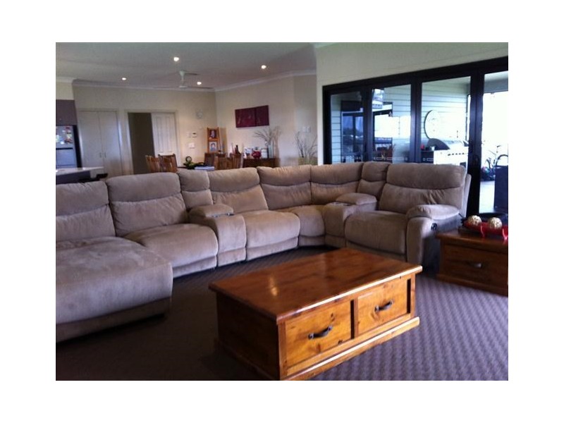 13 Baker-Finch Crescent, Roma QLD 4455