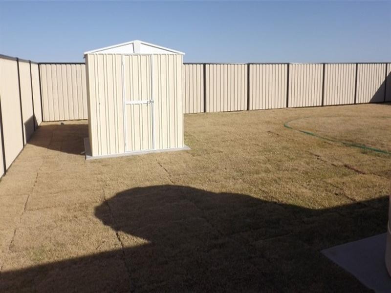 104 Taylor Street, Roma QLD 4455