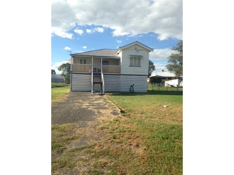 1a Lovell Street, Roma QLD 4455