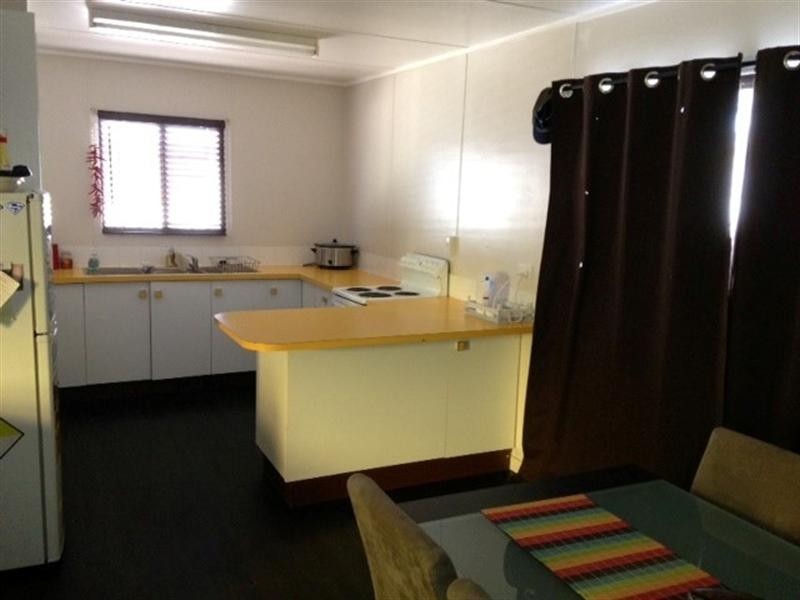 10 Derry Street, Roma QLD 4455