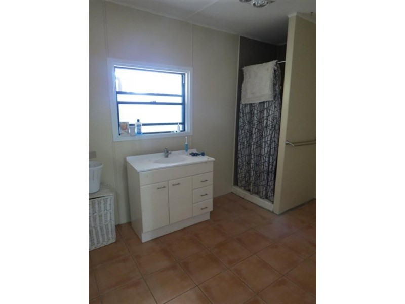 21 Spencer Street, Roma QLD 4455