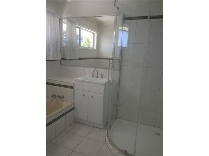 47 Taylor Street, Roma QLD 4455