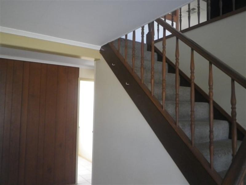 47 Taylor Street, Roma QLD 4455