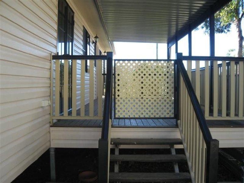 52 Raglan Street, Roma QLD 4455