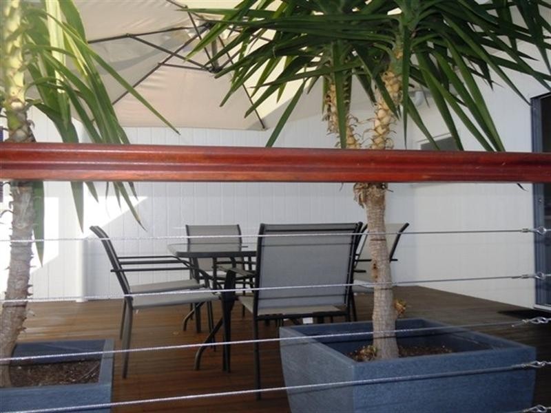2/27 Lovell Street, Roma QLD 4455