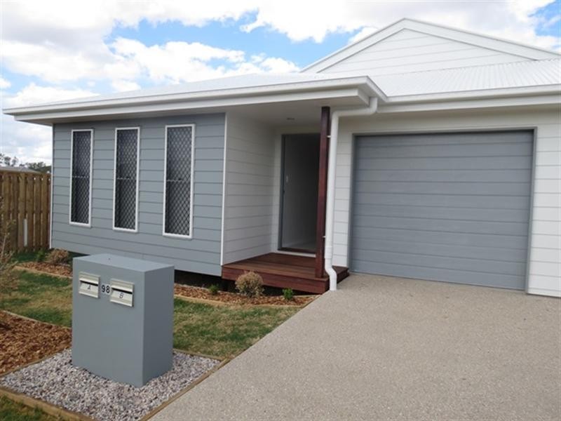 98A Currey Street, Roma QLD 4455