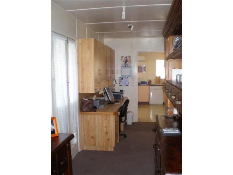 46 North Street, Taroom QLD 4420