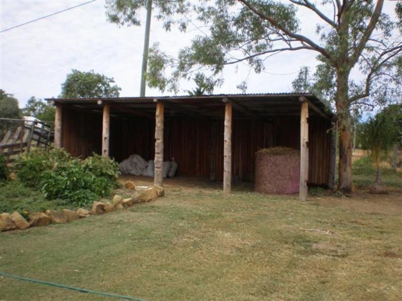 46 North Street, Taroom QLD 4420