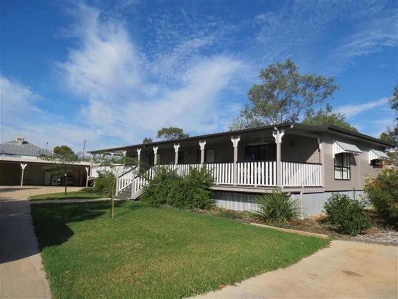 27A Allen Street, Roma QLD 4455