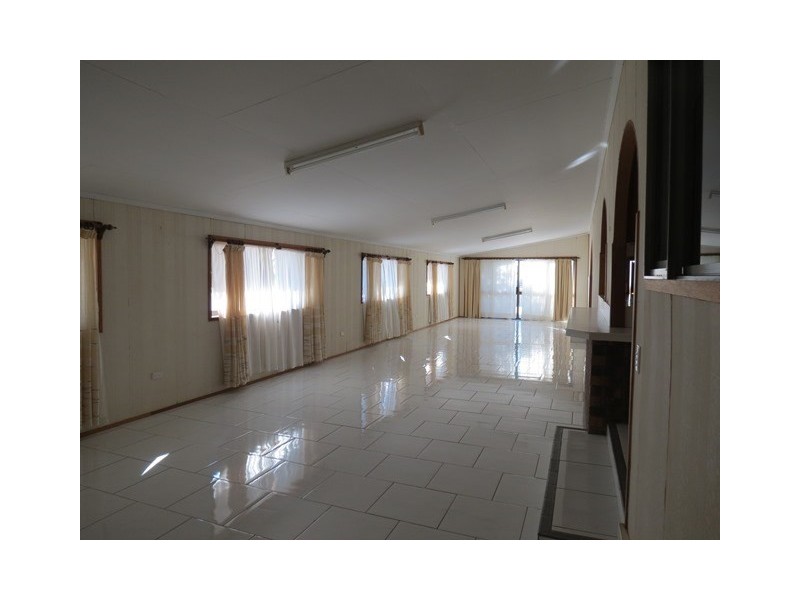 8 Martin Street, Roma QLD 4455