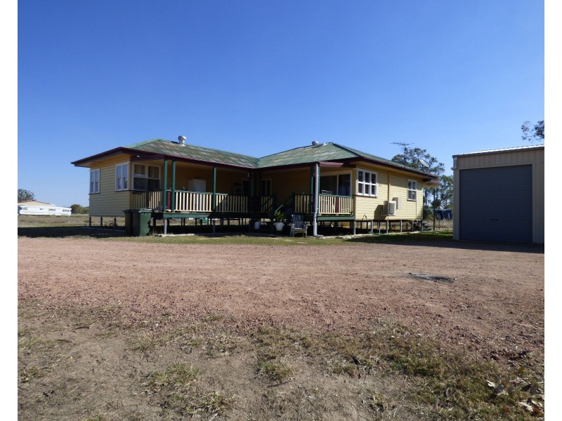 127 Clayton Road, Roma QLD 4455
