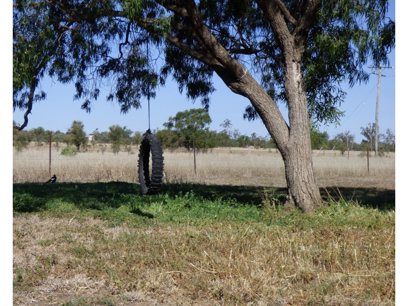 127 Clayton Road, Roma QLD 4455