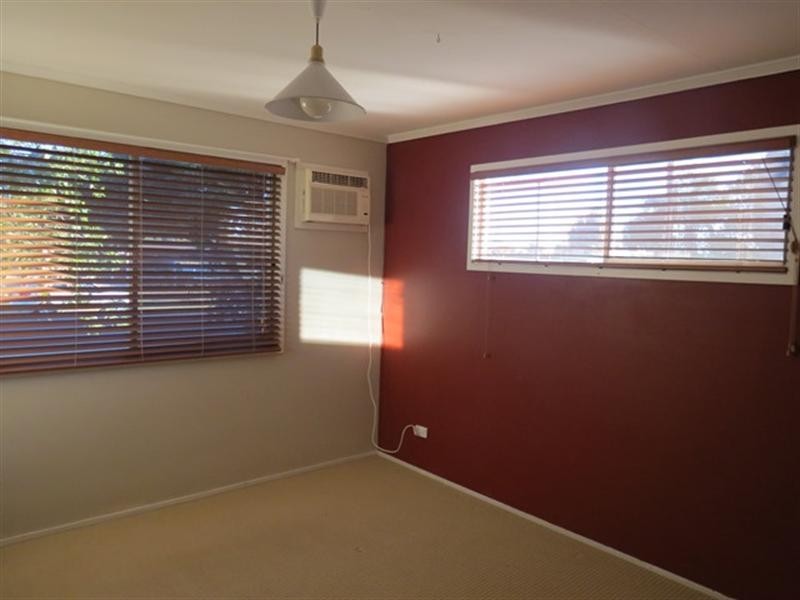 57 Taylor Street, Roma QLD 4455