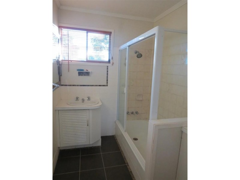 57 Taylor Street, Roma QLD 4455