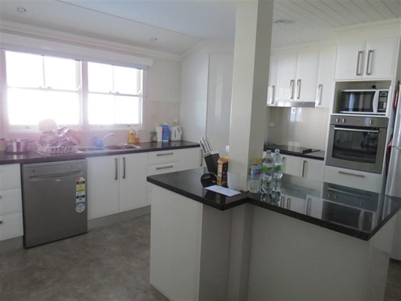 148 McDowall Street, Roma QLD 4455