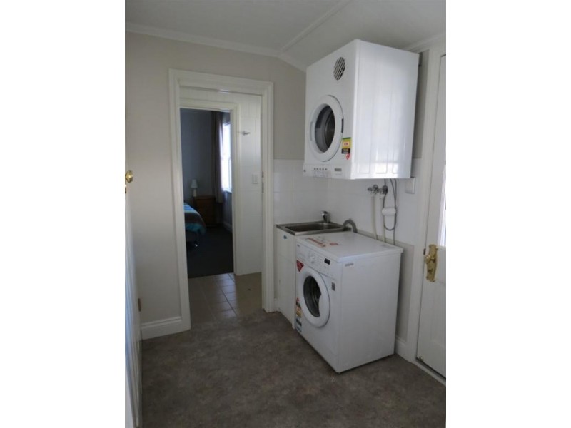 148 McDowall Street, Roma QLD 4455