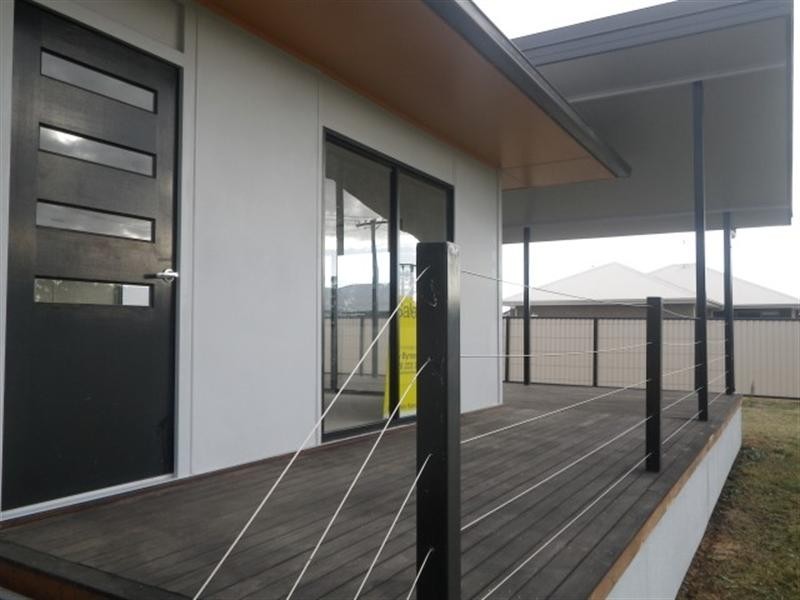 66 Taylor Street, Roma QLD 4455
