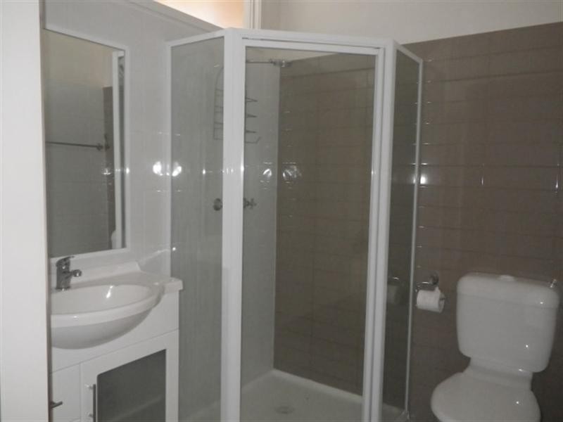 66 Taylor Street, Roma QLD 4455