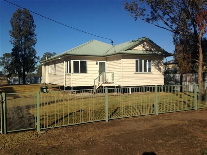 50 May Street, Wallumbilla QLD 4428