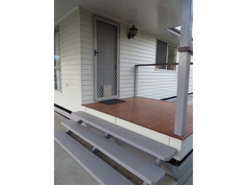1 Bond Street, Roma QLD 4455