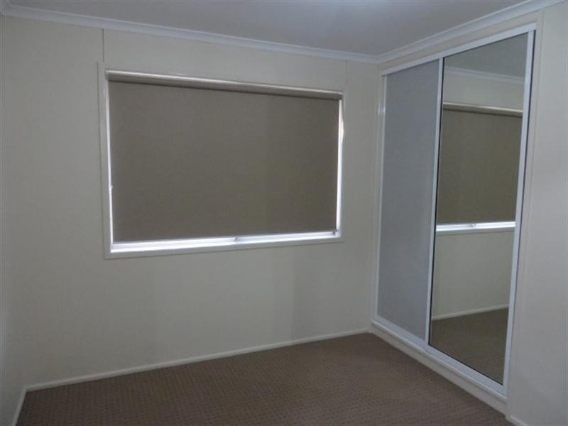 1 Bond Street, Roma QLD 4455