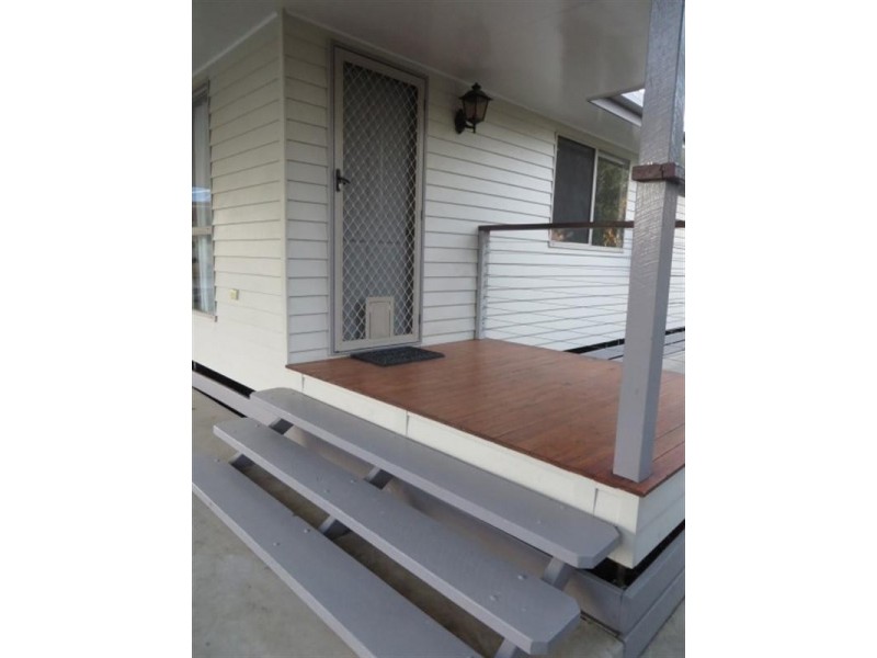 1 Bond Street, Roma QLD 4455