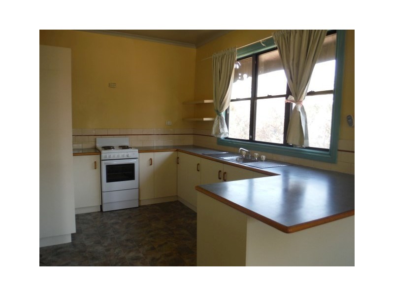 105 Charles Street, Roma QLD 4455