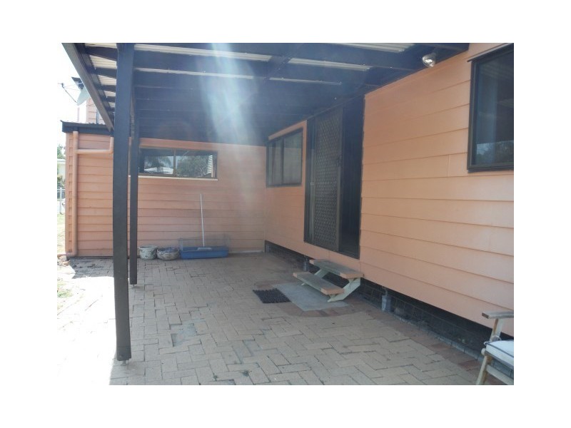 105 Charles Street, Roma QLD 4455