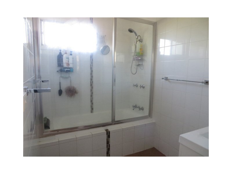 103 Charles Street, Roma QLD 4455