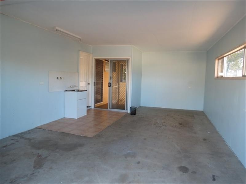 102 Miscamble Street, Roma QLD 4455