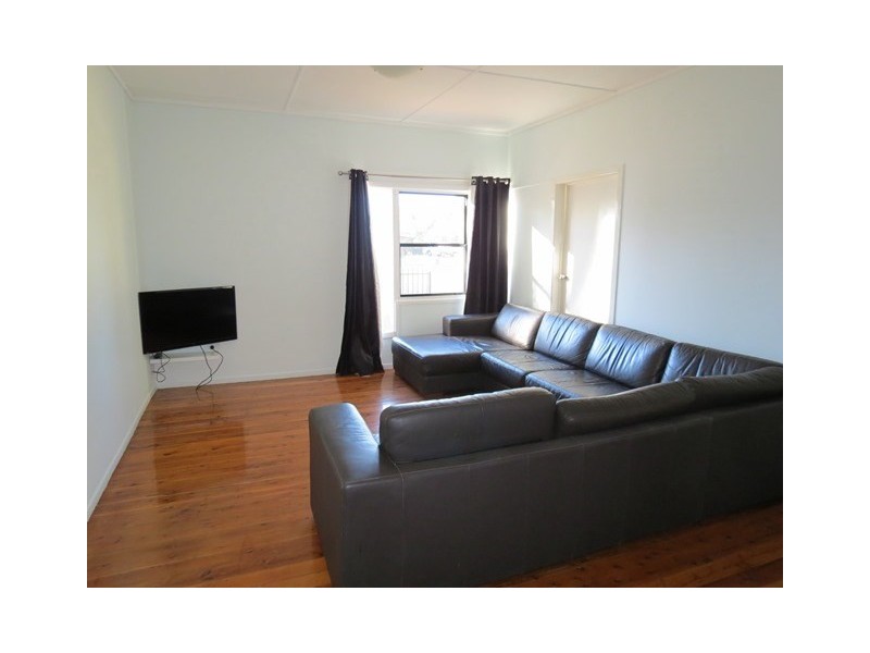 8 Miscamble Street, Roma QLD 4455