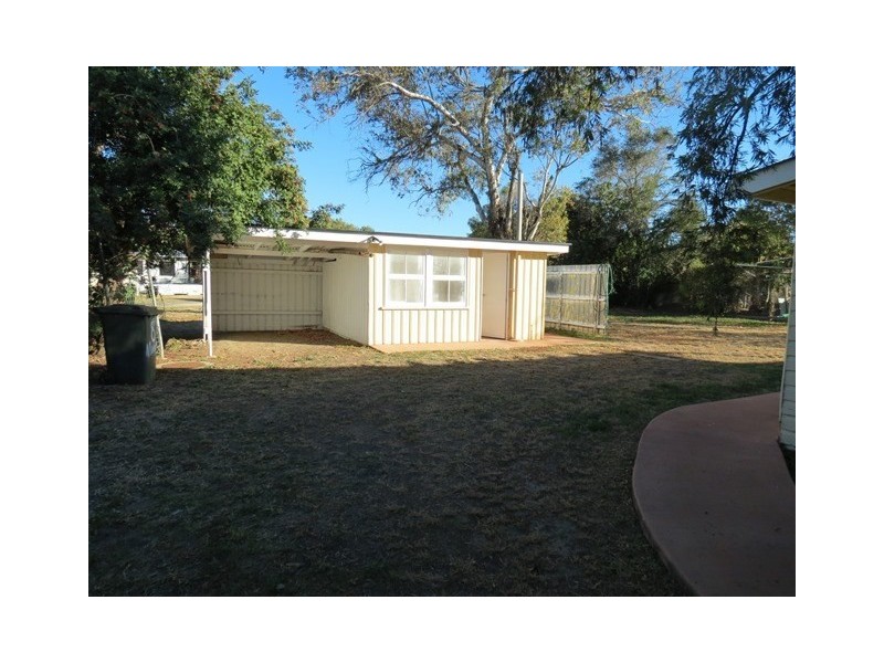 8 Miscamble Street, Roma QLD 4455