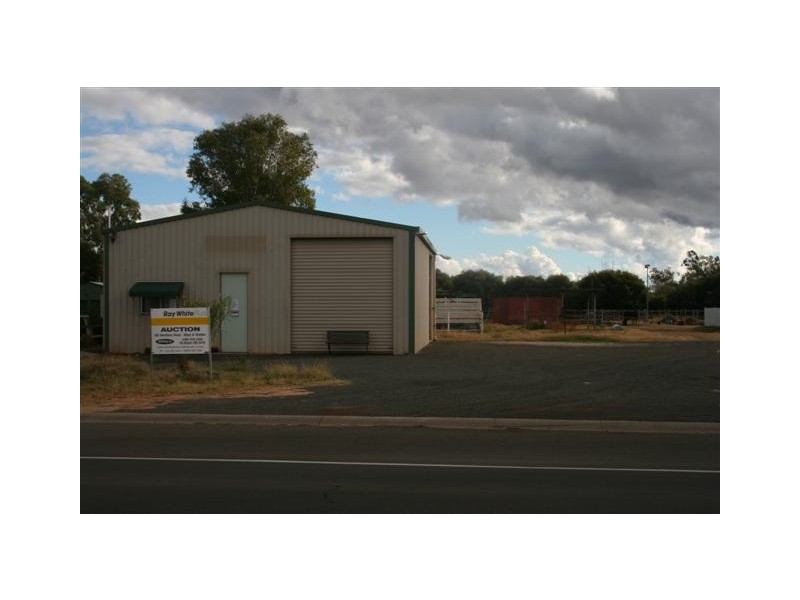 140 Northern Road, Roma QLD 4455