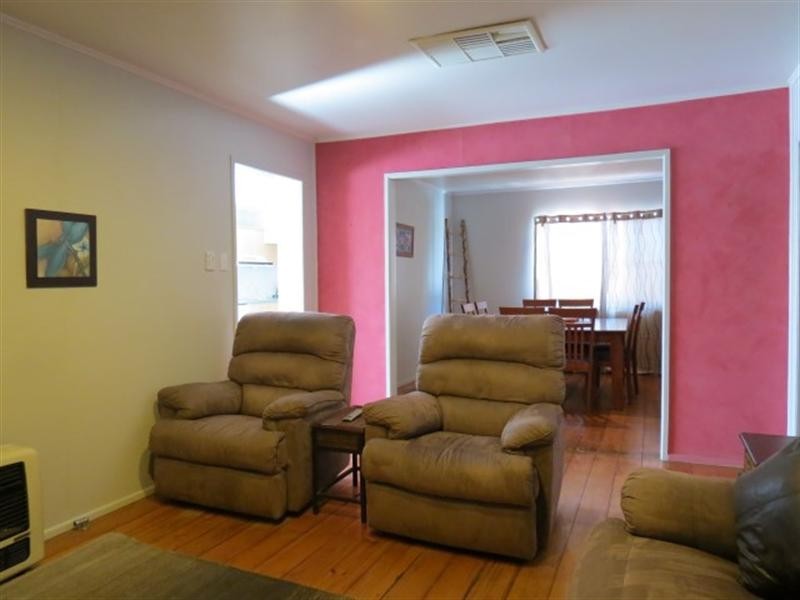 35 Twine Street, Roma QLD 4455