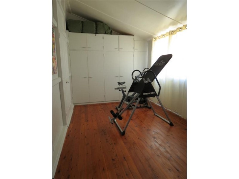 35 Twine Street, Roma QLD 4455