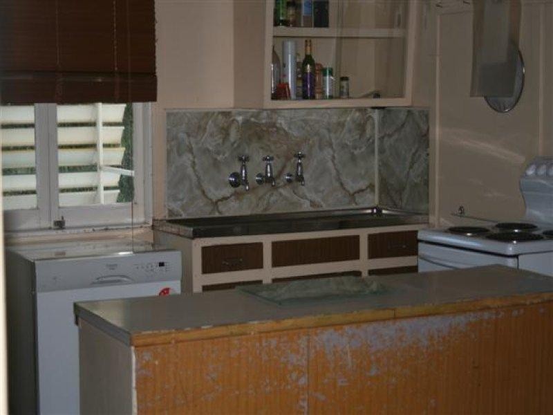 129 Miscamble Street, Roma QLD 4455