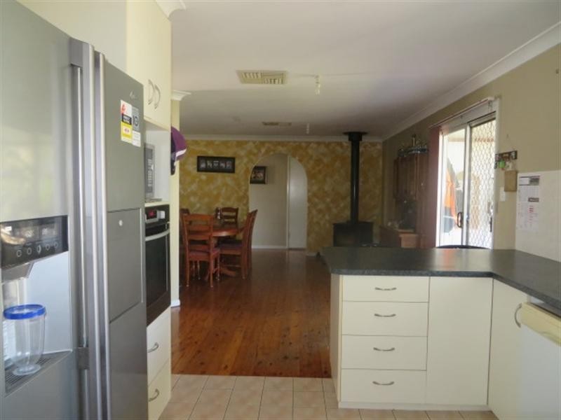 120 Bowen Street, Roma QLD 4455