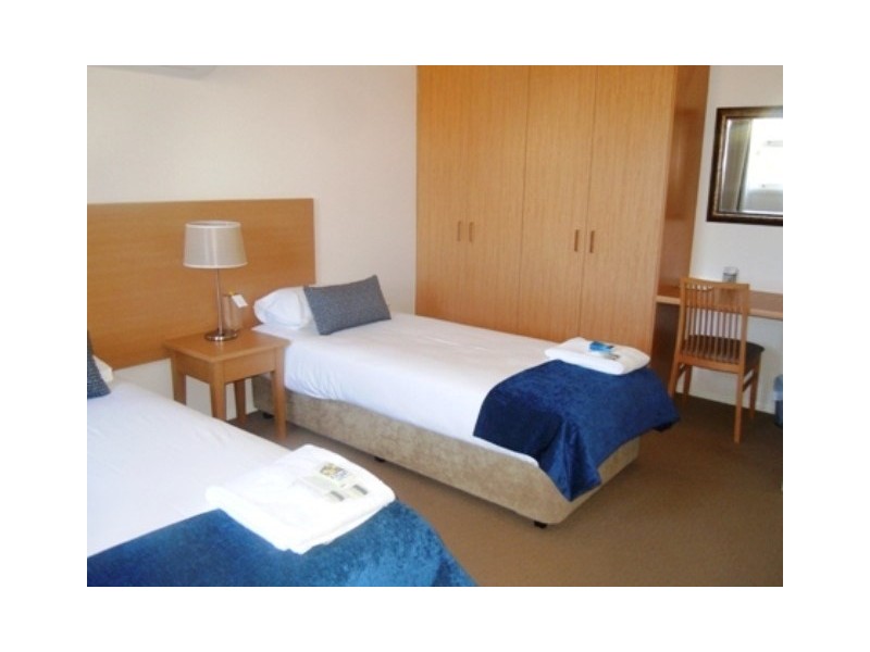 31-33 Lovell Street, Roma QLD 4455